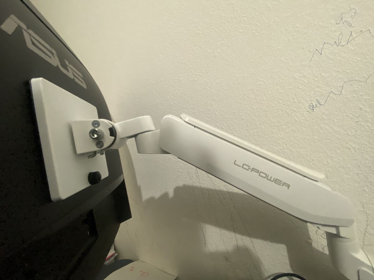 Asus Monitor: Moniteur Asus 32 sans le pied – Usato da Lausanne venduto da Millionsch 2
