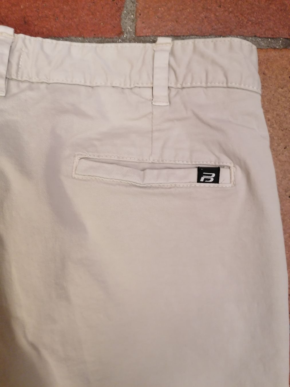 Hosen: Hose, 40,PULL&BEAR – Gebraucht aus Solothurn von Shanty.20 5