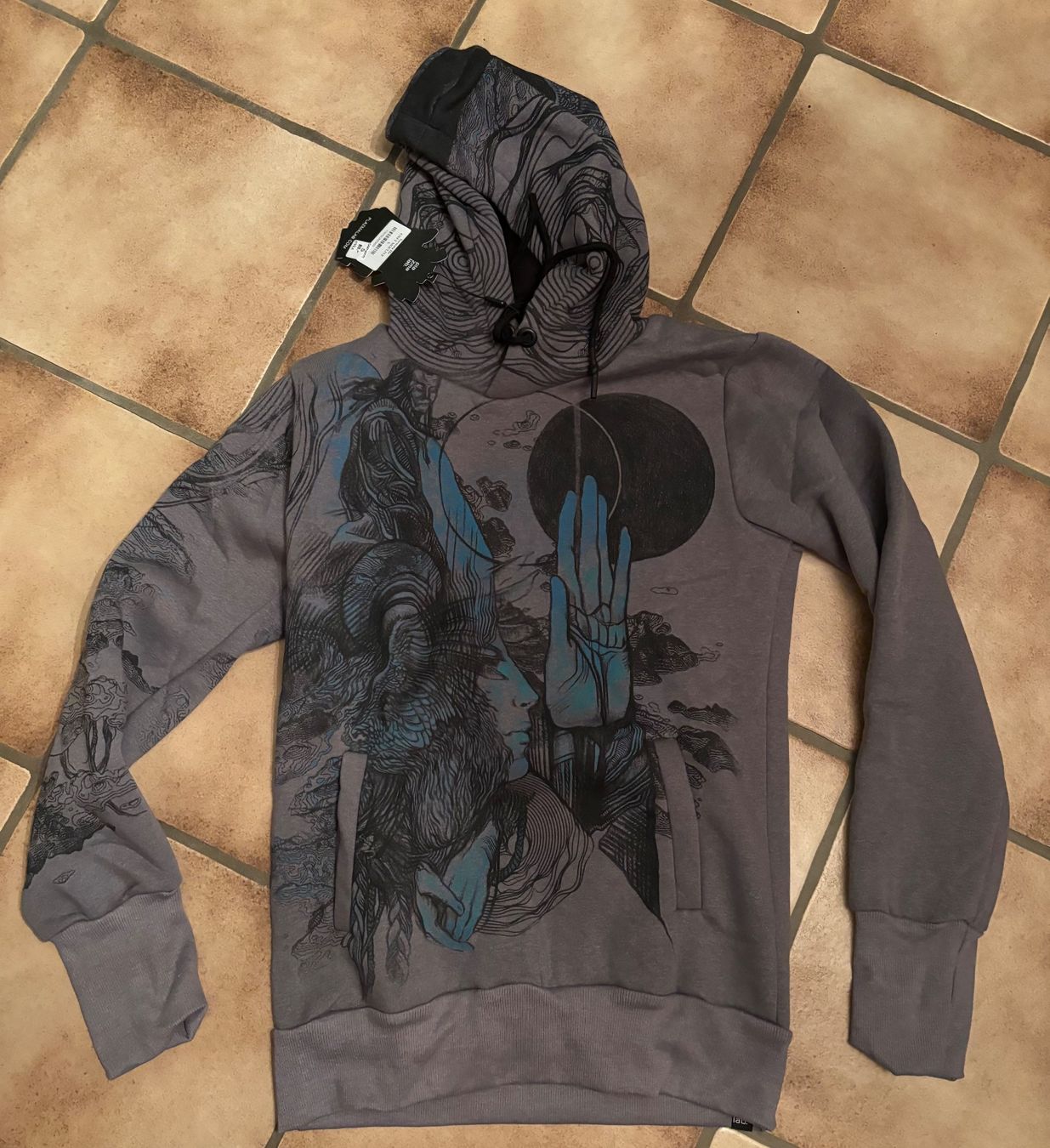 Maglioni & Felpe: Pulli Hoodie Herren Goa Plazmalab Gr.S – Nuovo e nell'imballaggio originale da Erlinsbach venduto da moseco