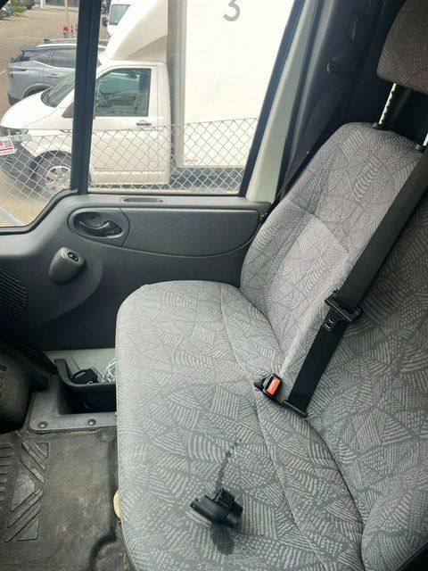 Ford Véhicules utilitaires: Ford Transit – D'occasion à Wallisellen par kar_n8dg 6