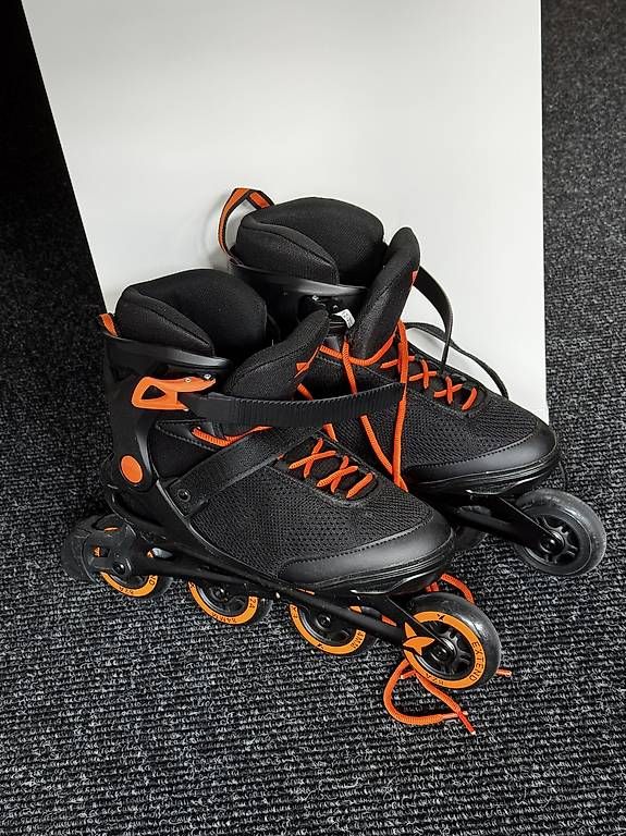 Patins à roul. & inline: Rollerblades – D'occasion à Aarau Rohr par Bohne00