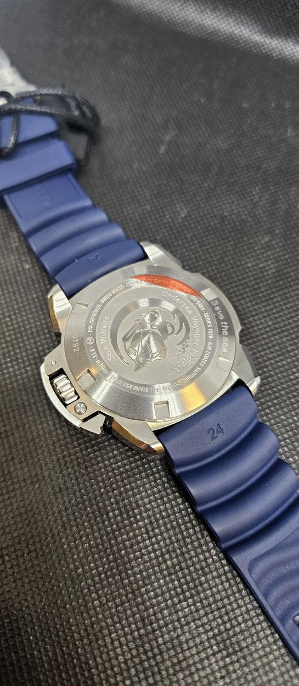 Luminox Orologi: Luminox Automatic Diver 500M Serie 1580 Blau inkl. USB – Nuovo (secondo la descrizione) da Wangen an der Aare venduto da RetroKontor 6
