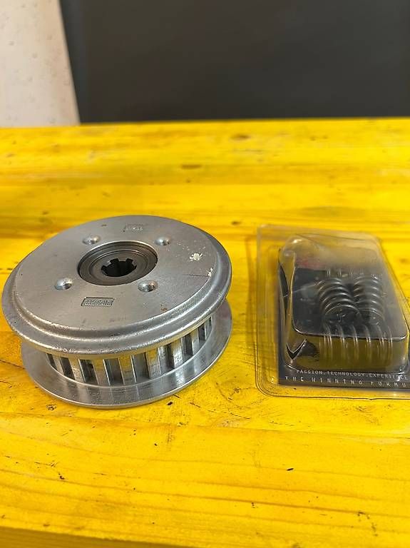 Mini Bike: Originale Kupplung Daytona anima V4 – Usato da Klingnau venduto da Canep87 1