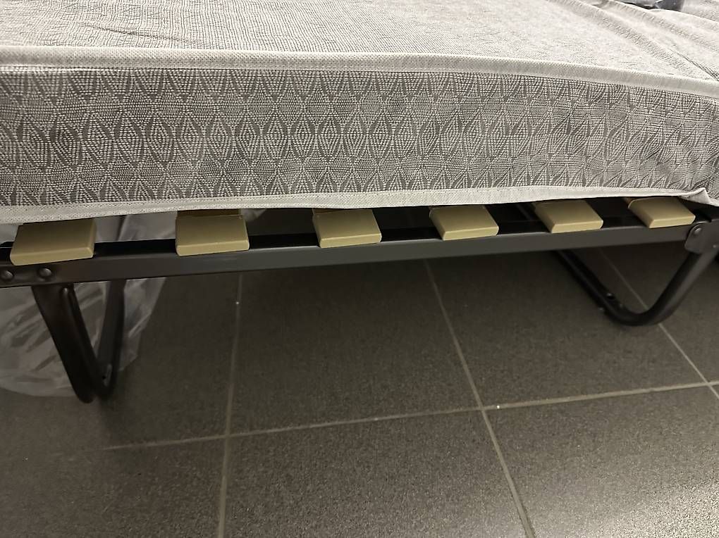 Betten: Klappbett  – Gebraucht aus Eich von mar_snc6 1