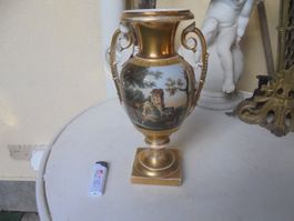 Antike Porzellanvase mit reicher Vergoldung ca, 1930-40