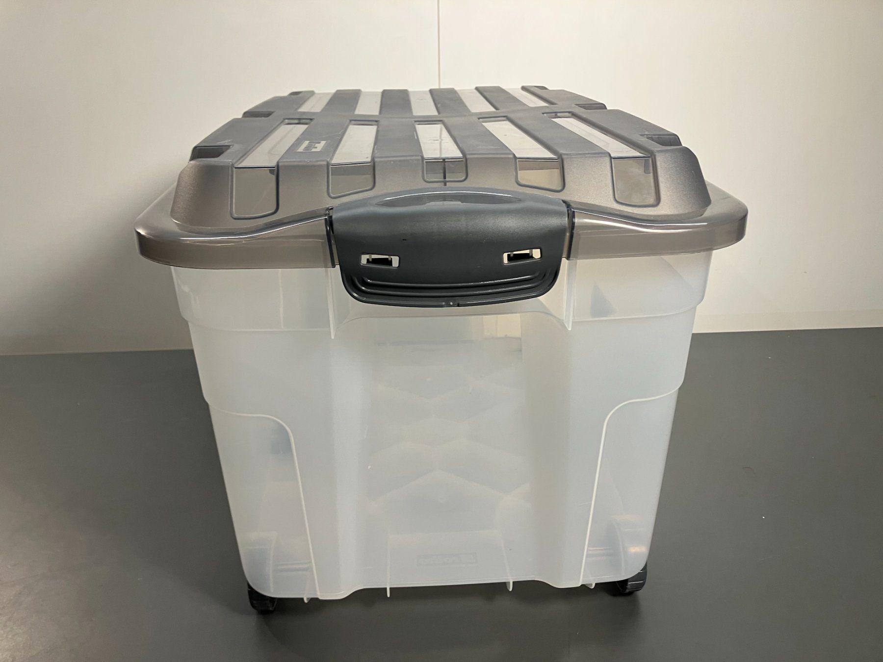 Rotho Behälter & Ähnliches: neue Rotho Rollbox/Stapelbox 6Rollen ab 1.- – Neu (gemäss Beschreibung) aus Lichtensteig von Buy24International 1