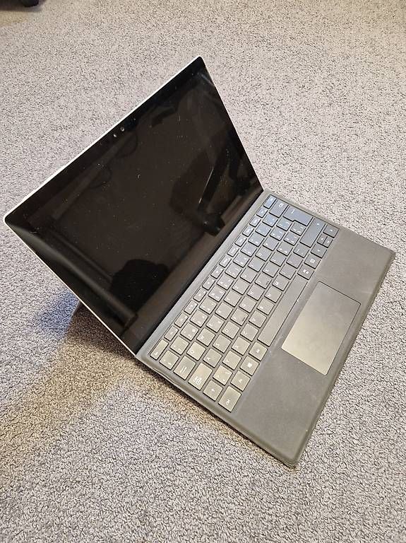 Notebooks: Surface pro 4 – Gebraucht aus Wil SG von muellerluca14