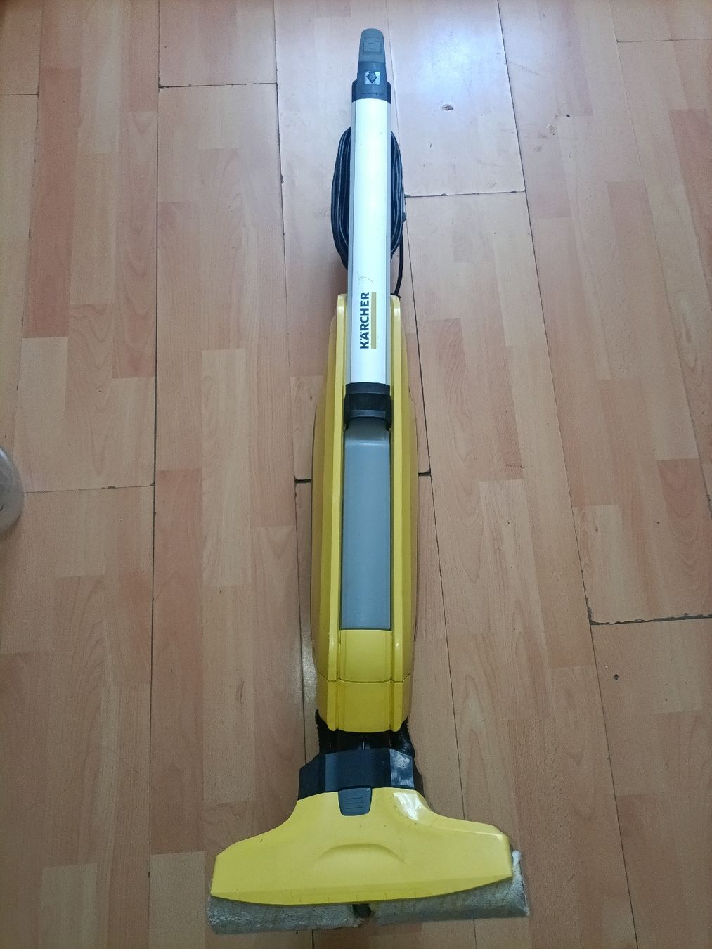Kärcher Tutte le macchine: Kärcher  Floor Cleaner  Mop - Great for Spring Clea – Usato da Frick venduto da dej_5dj7