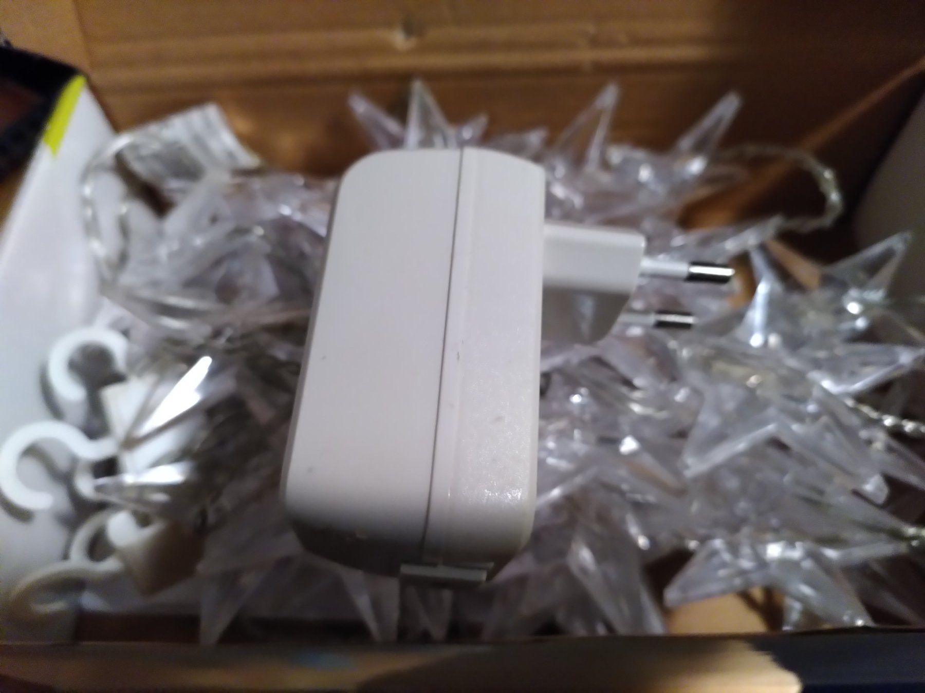 Lichterketten & Leisten: 2 x LED-Sternenvorhänge – Neu und originalverpackt aus Zürich von van_5xbk 4