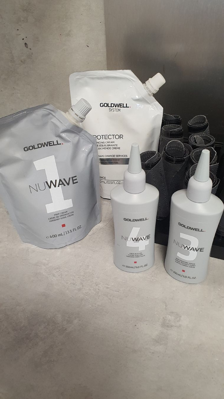 Tinte: Goldwell Nuwave Set – Usato da Flawil venduto da minggeli83 2