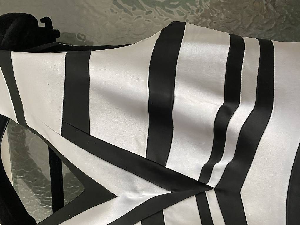 Vestiti: Karen Millen Kleid neu – Usato da Rüschlikon venduto da Sanna06 1