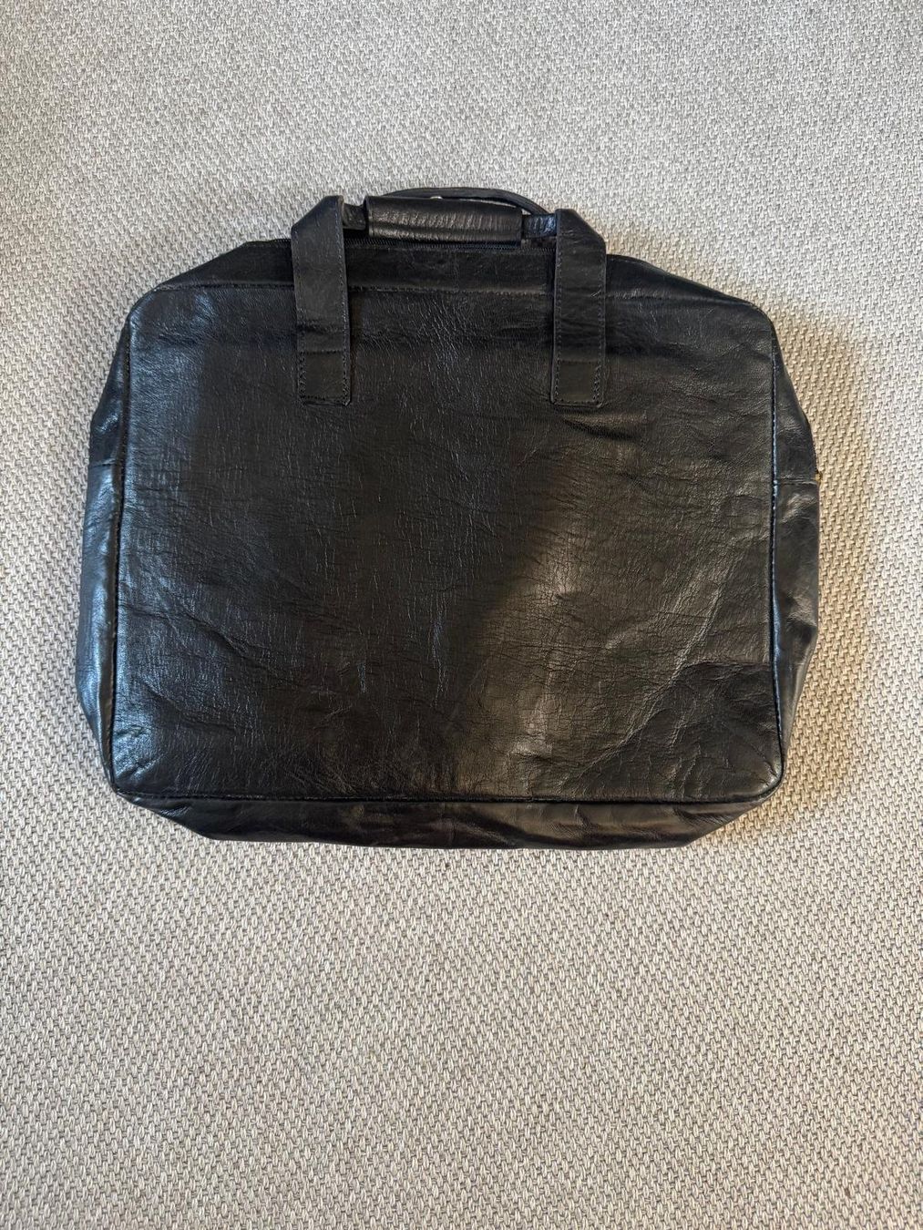 Valigie & Borse: Cartable en cuir veritable noir – Usato da Pully venduto da nab_bfg9 1