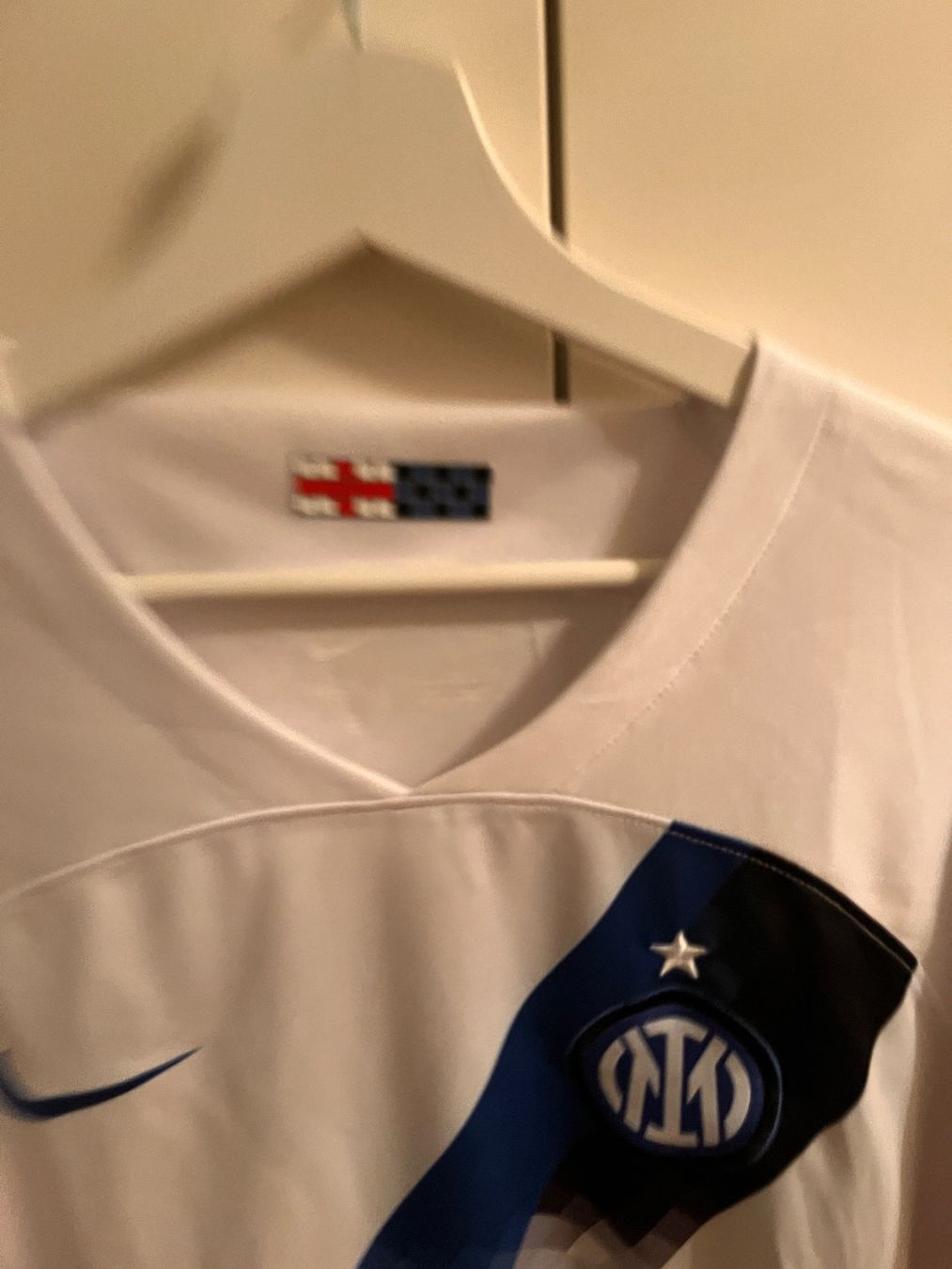 Leibchen & Hosen: Inter Trikot XL – Gebraucht aus Zürich von Mark.2021 1
