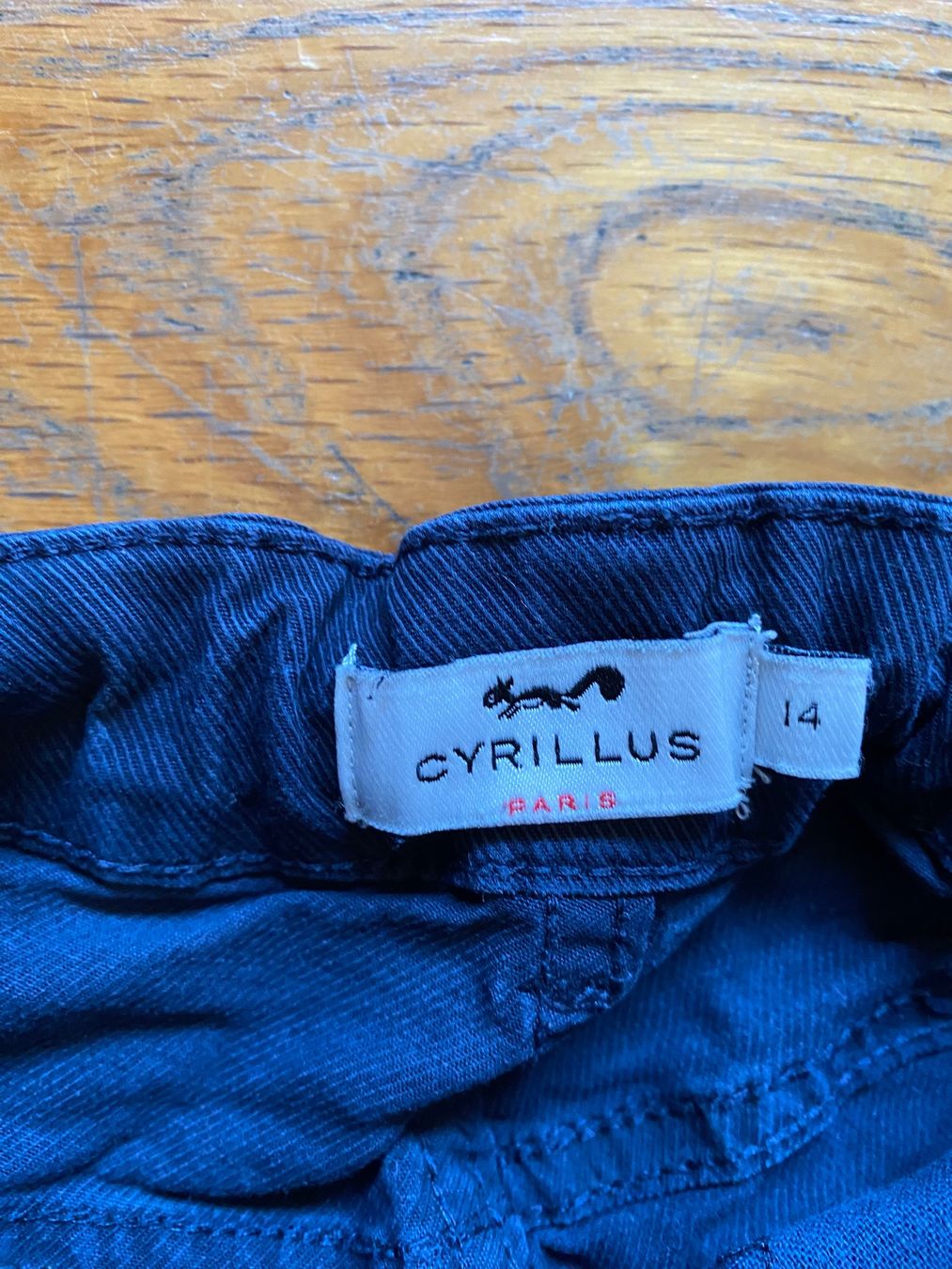 Cyrillus Pantaloni: Pantalon Cyrillus 14 ans marine – Usato da Hermance venduto da joe_td6n 1