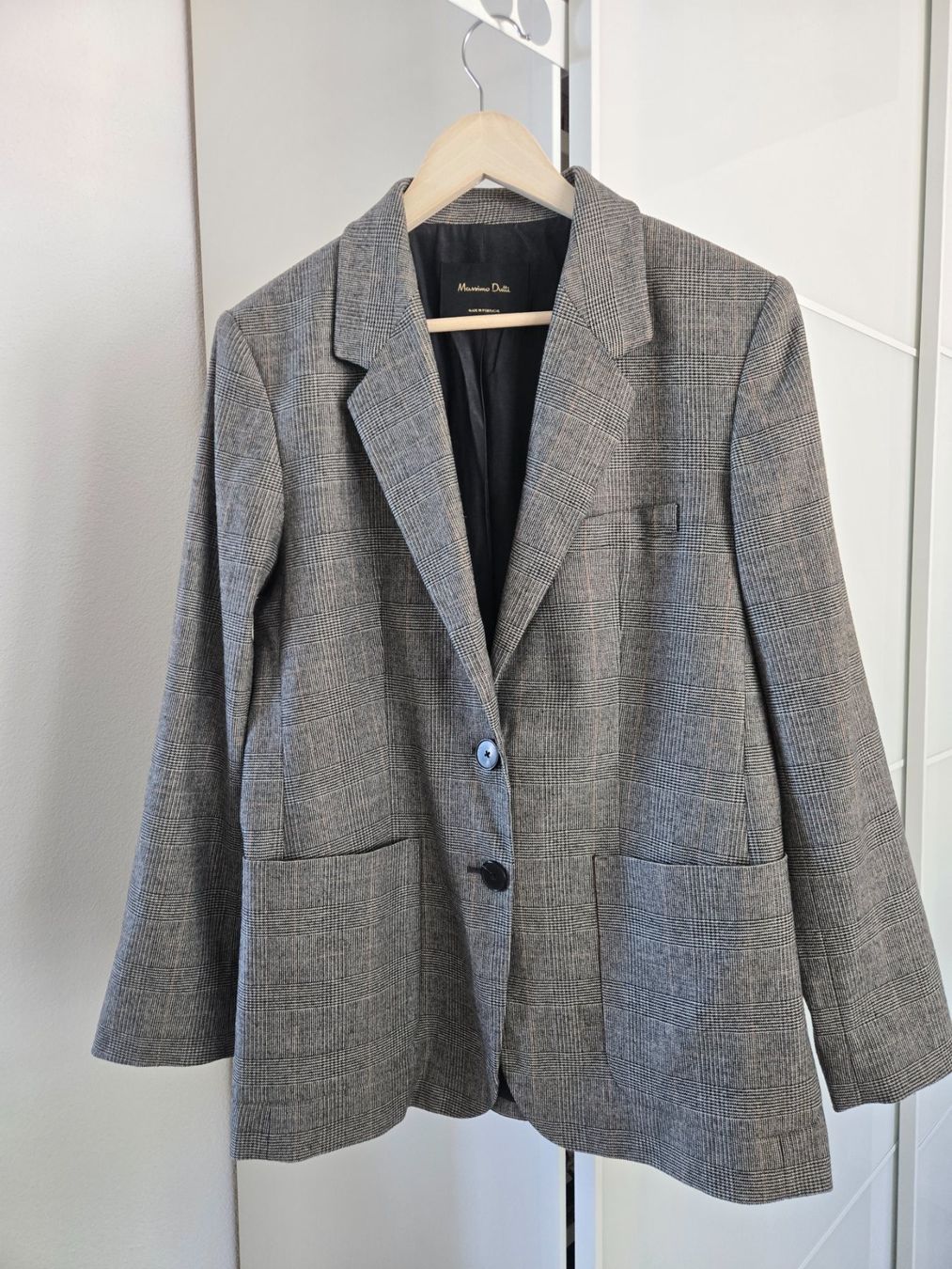 Massimo Dutti Jacken: Massimo Dutti blazer, size 40 – Gebraucht aus Horgen von dariajedraszyk