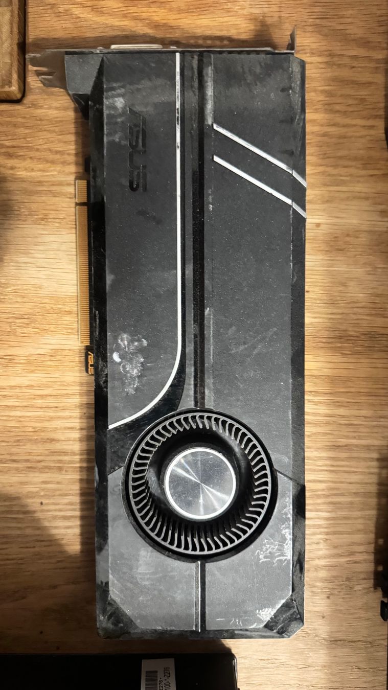 Asus Grafikkarten: Carte graphique ASUS GeForce Turbo – Gebraucht aus Grand-Lancy von dan_pt5p