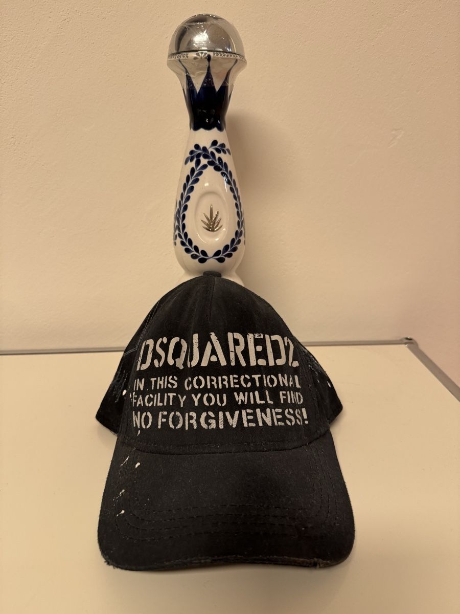 Dsquared2 Hüte, Mützen & Caps: Dsquared2 Cap 💙 – Gebraucht aus Winterthur von lisaylenia