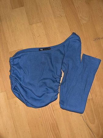 Zara Schulterfreies Shirt Blau Grösse S | Neu & ungetragen