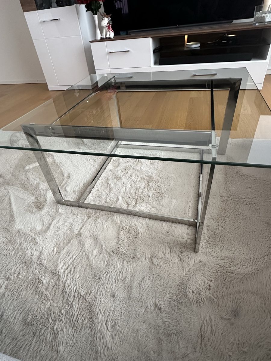 Tische: Couchtisch aus Glas – Gebraucht aus Affoltern am Albis von avu_8kpq