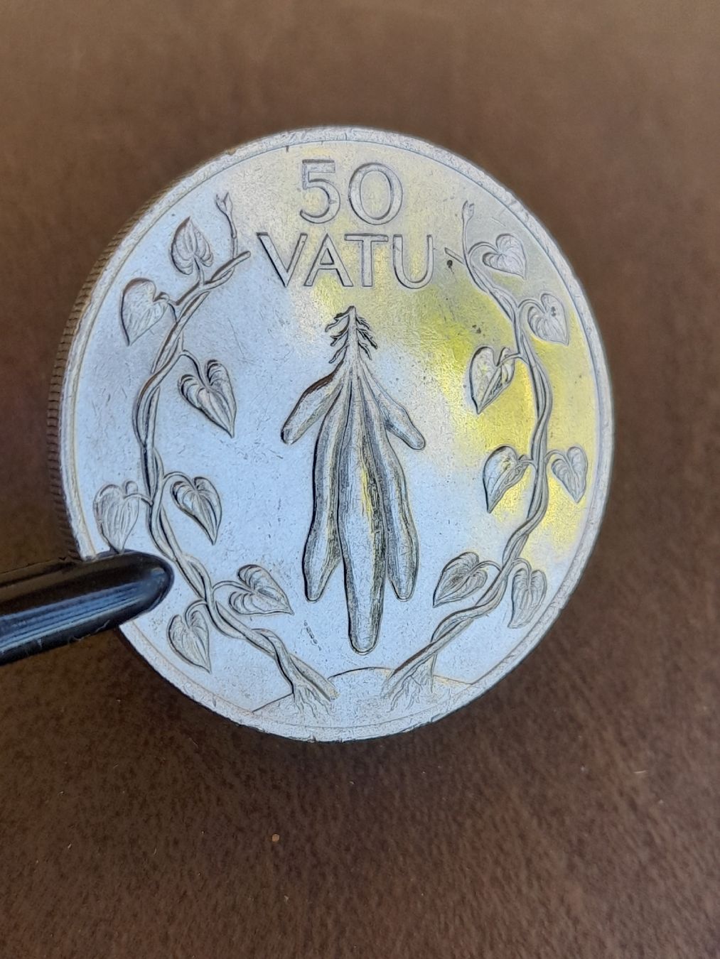 Tutti le monete: 50 Vatu 1983 VANUATU "MELANESISCHER KRIEGER" – Usato da Basel venduto da Basel_20