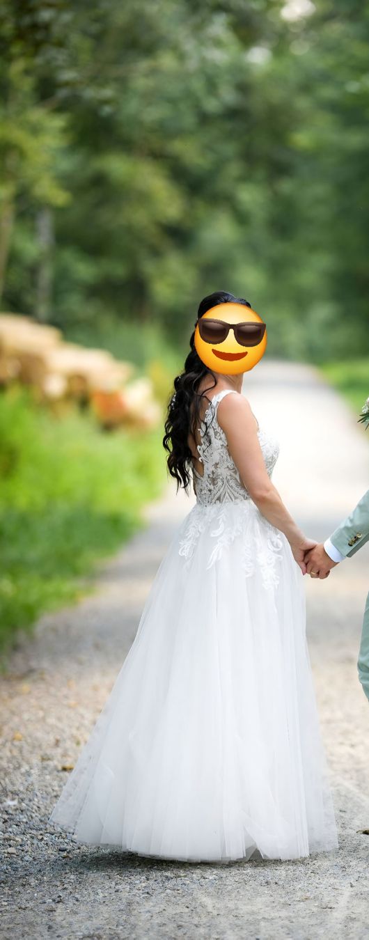 Vestiti: Brautkleid Diane Legrand – Usato da Fehraltorf venduto da Deldiluc 4