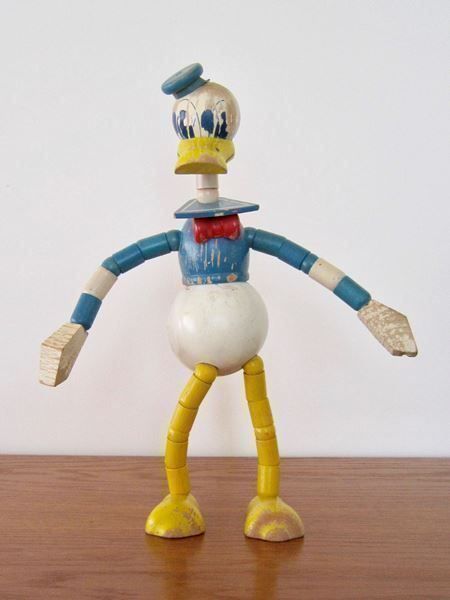 Disney Statuette: Holzfigur Donald Duck wohl 50er Jahre – Usato da Lüchingen venduto da Eeizo