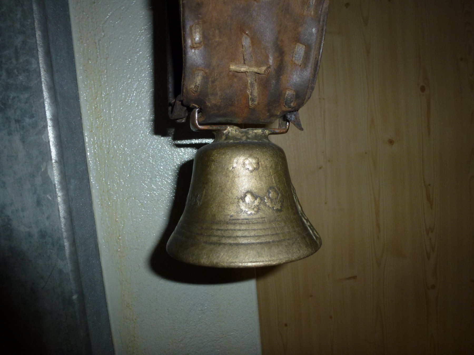 Campanacci mucche: Glocke 1852 – Usato da Bürglen UR venduto da daisyxy5 1