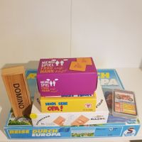 Diverse Spielsammlung für Familie