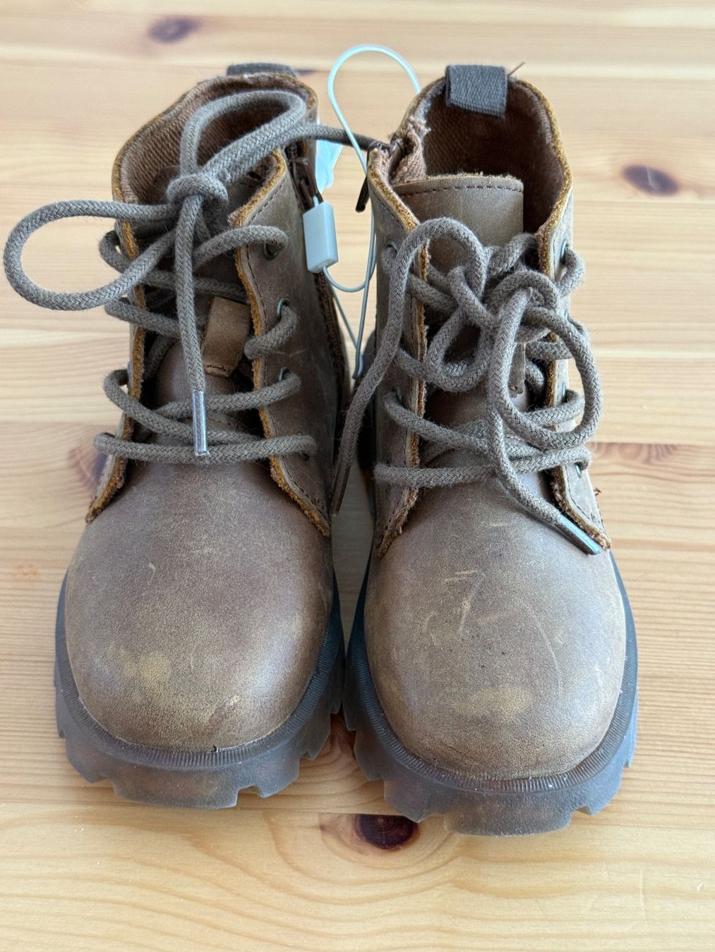 Zara Scarpe per ragazzi: ZARA Lederboots/Schuhe Gr 25 – Nuovo e nell'imballaggio originale da Richterswil venduto da Eunoia85 1