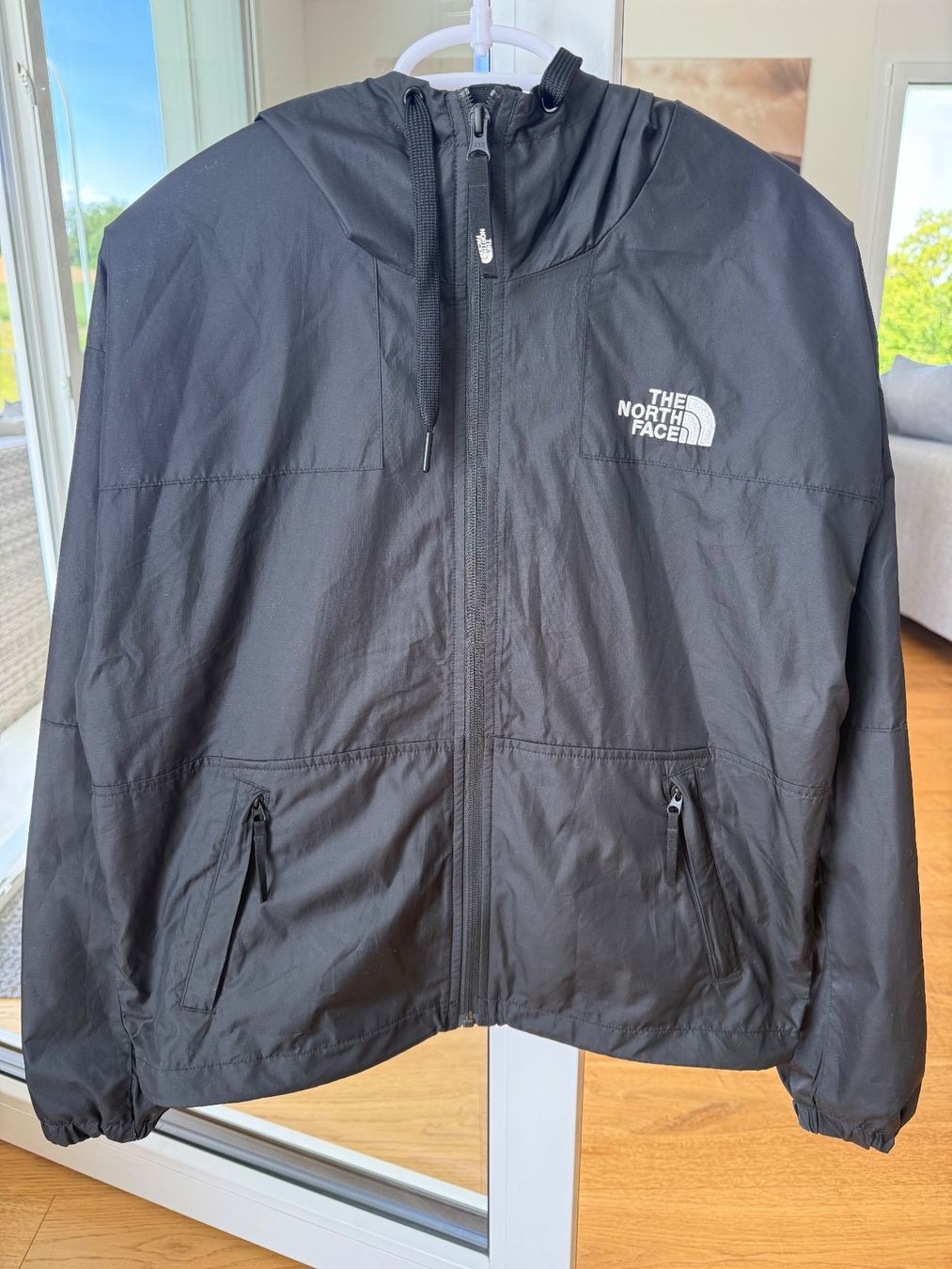 North Face Giacche: The North Face Regenjacke Damen Gr. S – Nuovo (secondo la descrizione) da Niederweningen venduto da roethlisbeme 6