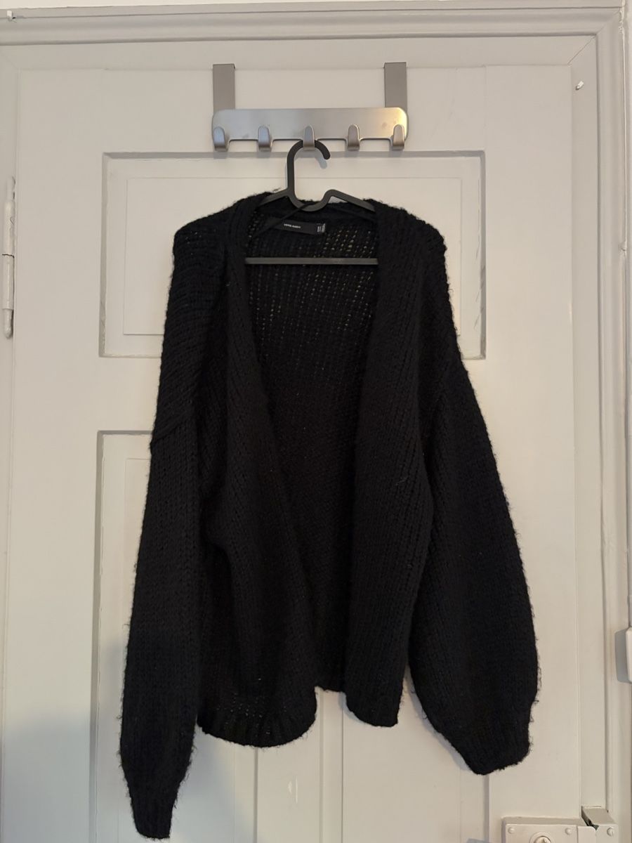 Vero Moda Giacche: Damen Strickjacke schwarz Grösse M – Usato da Winterthur venduto da adanufer