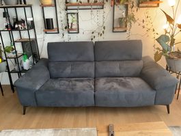 Sofa neuwertig - elektrisch