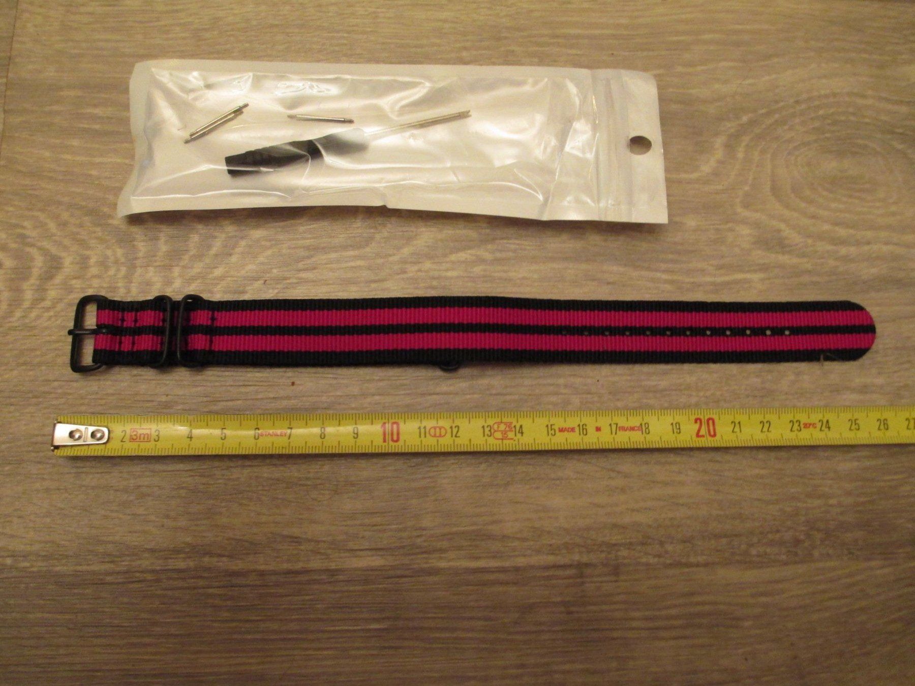 Armbänder & -reifen: Nato Textil Uhrenarmband 20mm – Neu und originalverpackt aus La Heutte von franco029
