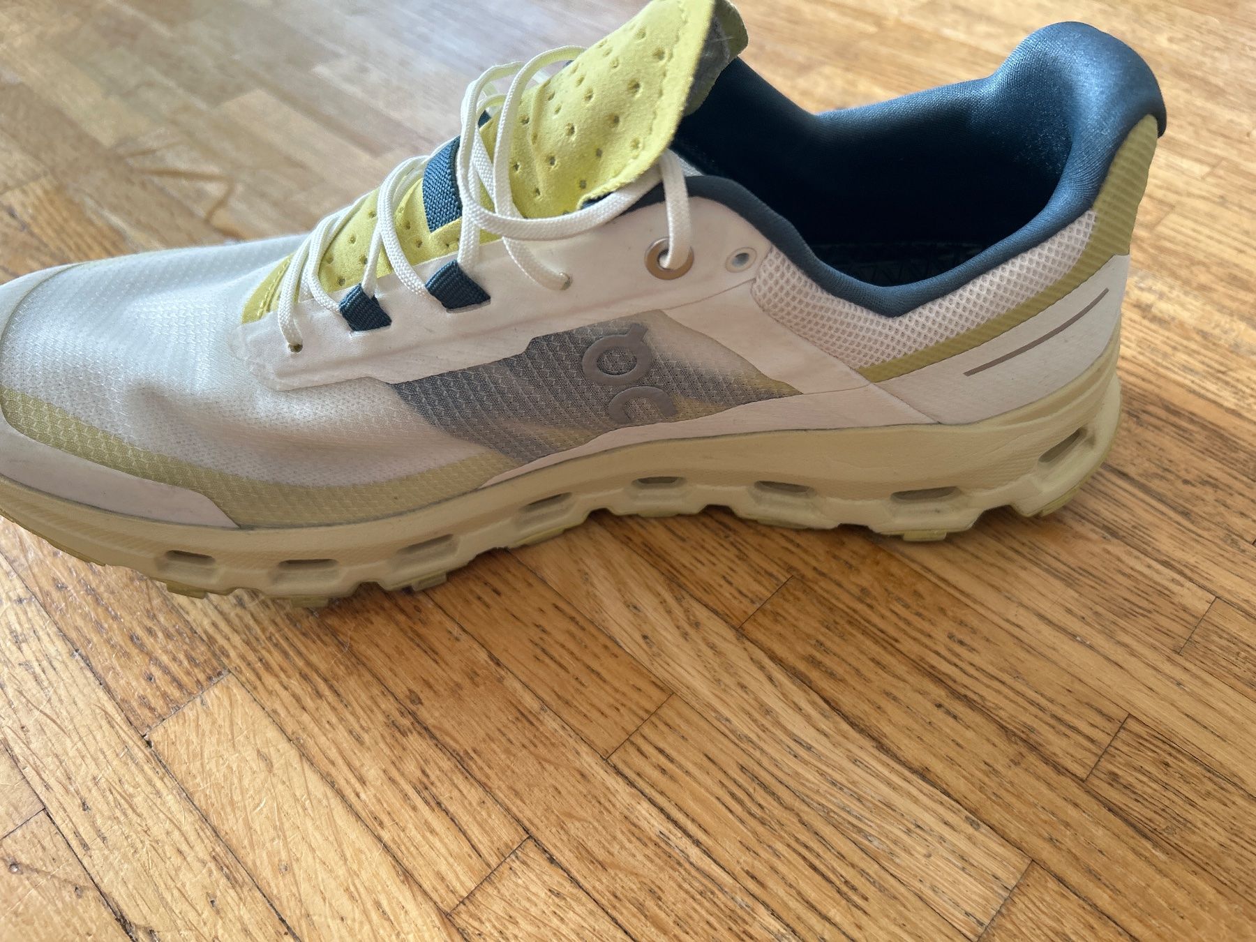 On Chaussures hommes: On Cloudvista 43 / 9,5 – D'occasion à Hinterkappelen par ChelseaPlayer 3