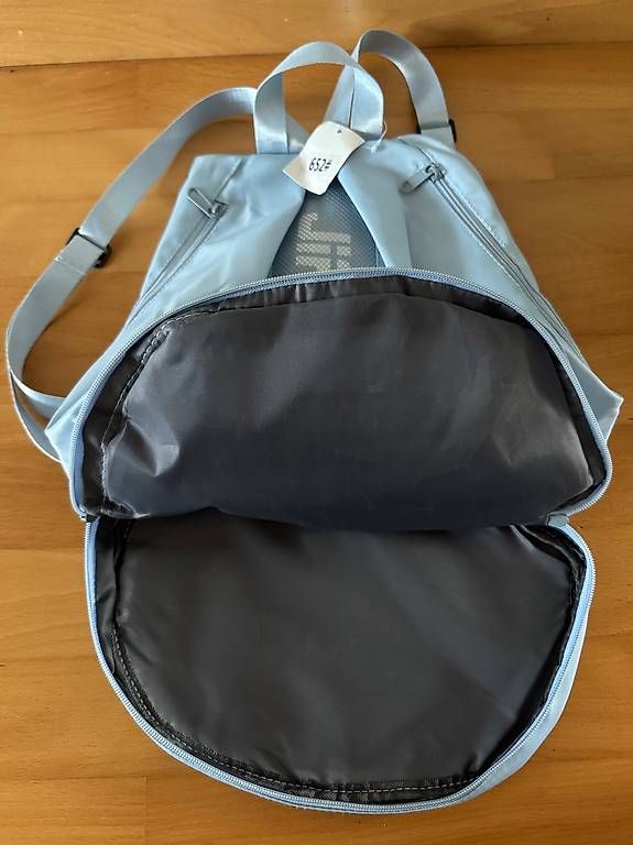 Rucksäcke: Sportrucksack neu – Gebraucht aus Wallisellen von mamivon2 2