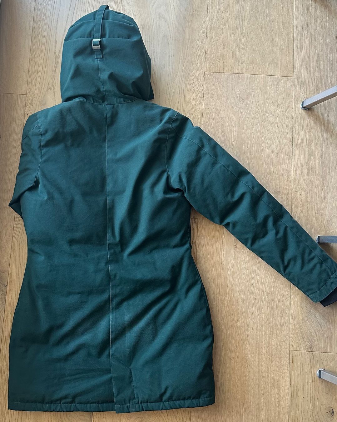 Canada Goose Cappotti: Original Canada Goose - Victoria Parka – Usato da Männedorf venduto da fri_x2sh 1