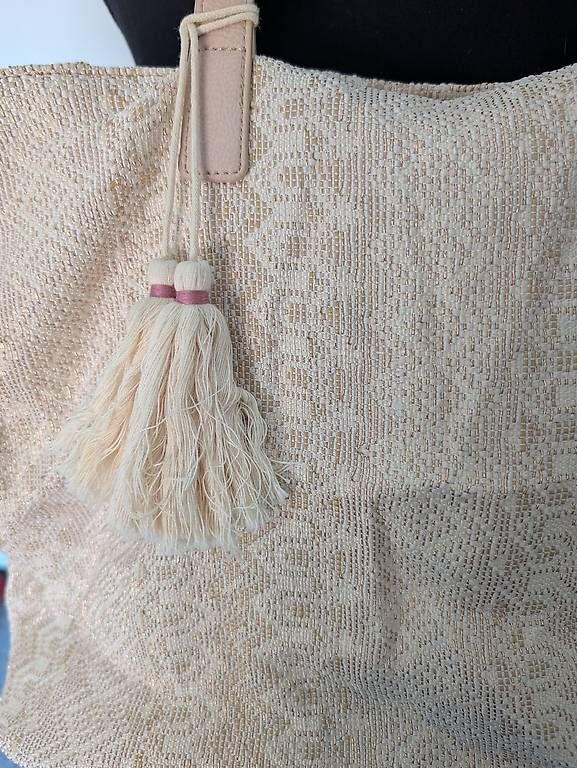 Taschen für Damen: Sommerliche Stoff-Tasche mit Quaste – Gebraucht aus Konolfingen von Honey870 4