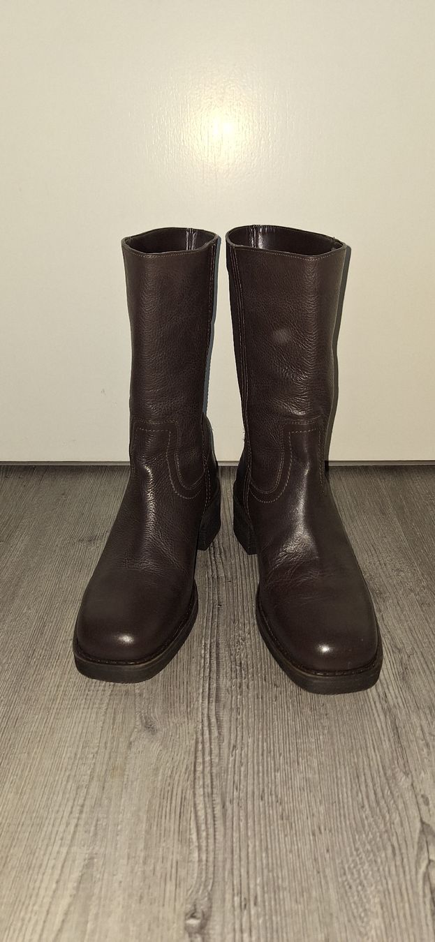 Scarpe da donna: Braune Lederstiefel mit Blockabsatz – Nuovo e nell'imballaggio originale da Wilen b. Wollerau venduto da kat_35 1