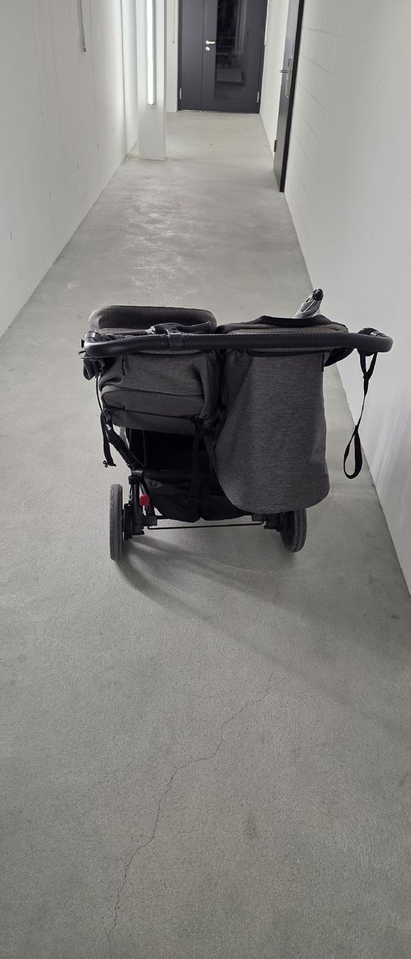 Mountain Buggy Kinderwagen: Mountain Buggy Duet Luxury Herringbone double stroller. – Gebraucht aus Cham von WFRRichter 2