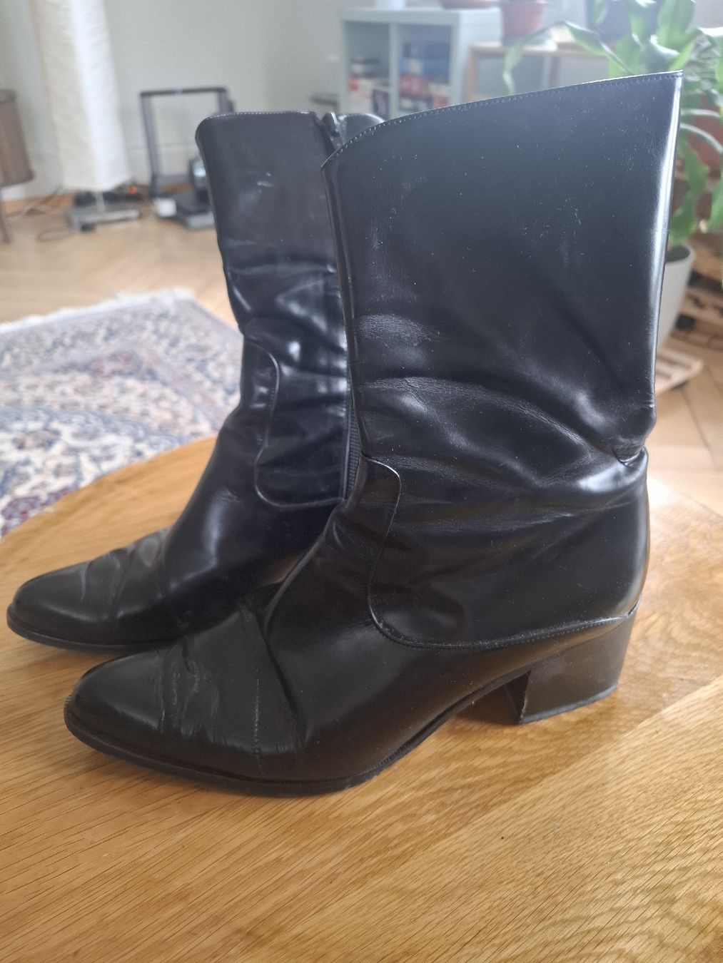 Damenschuhe: Lederstiefel von Florence Girardier, Grösse 37 – Gebraucht aus Kriens von looooora 2