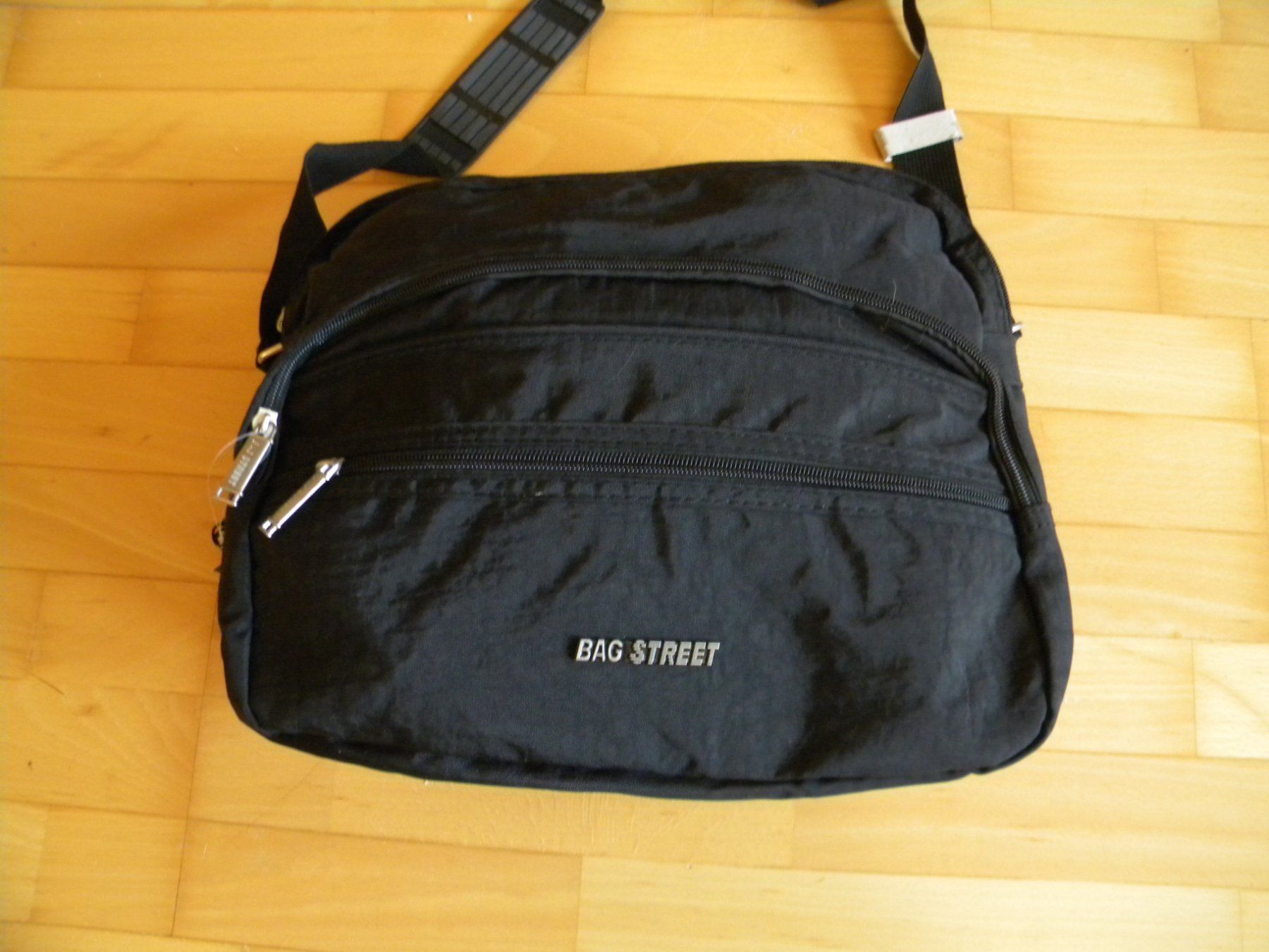 Borse: Tasche – Nuovo e nell'imballaggio originale da Bühler venduto da Wini100