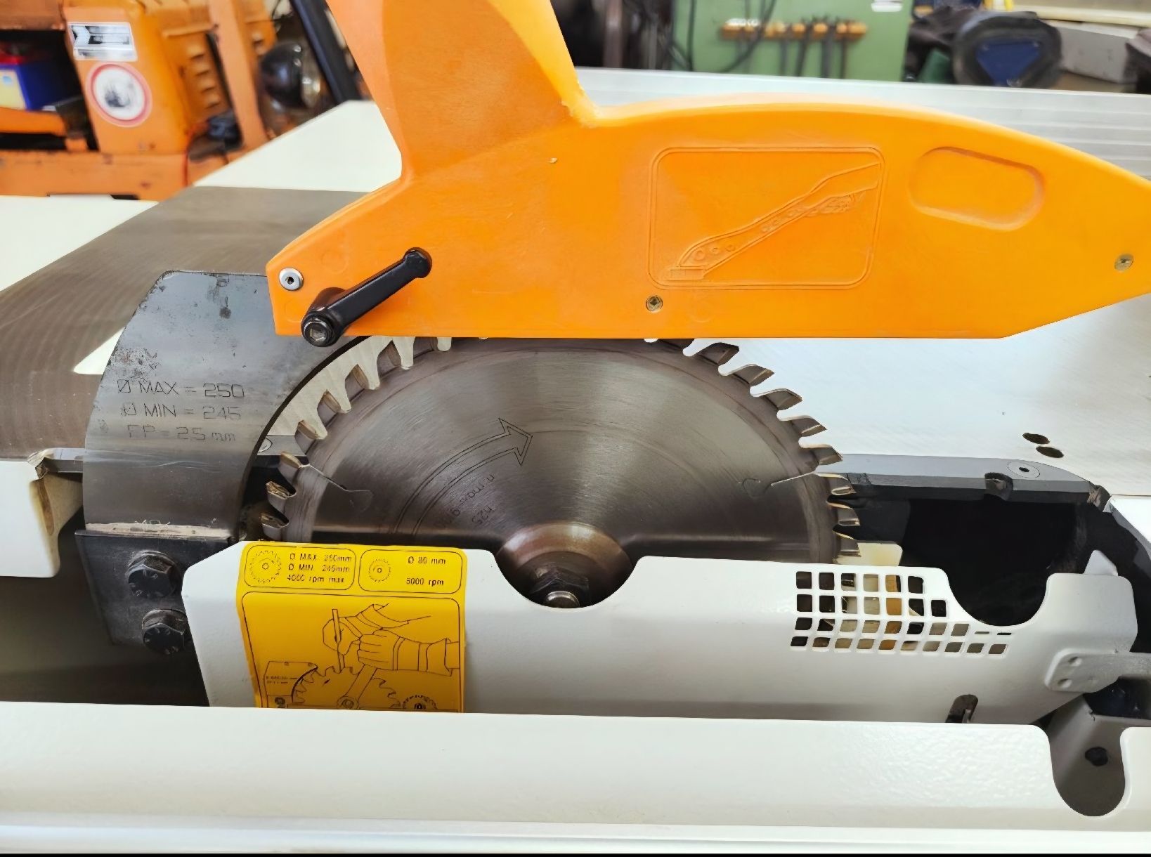 SCM Sägen: Formatkreissäge Mini Max SC2W – Gebraucht aus Ostermundigen von Sera.P 8