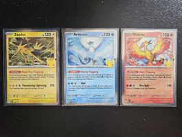Pokemon 30th Ann - Zapdos, Arktos and Lavados PROMO EN