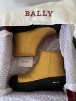 BALLY: OVP/Exklusive goldfarbene Lammfell-Boots, 37