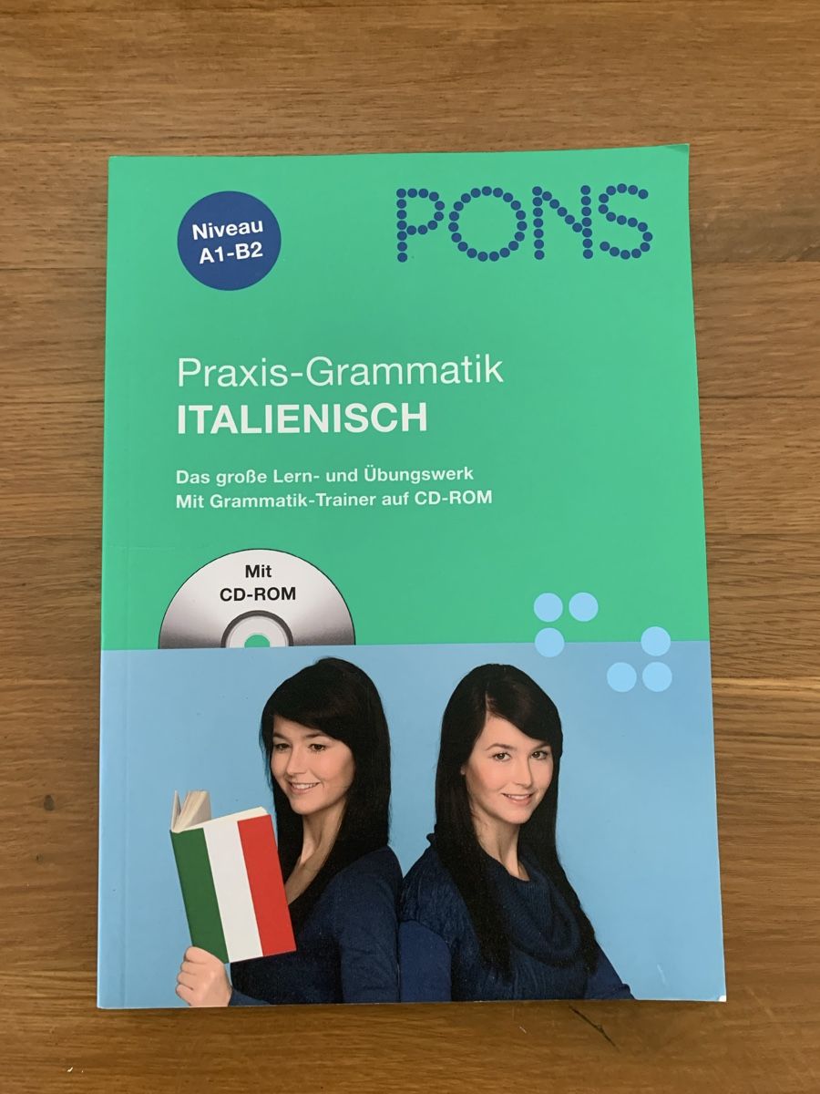 Bücher: Praxis Grammatik Italienisch – Neu (gemäss Beschreibung) aus Nänikon von fra_c2nv