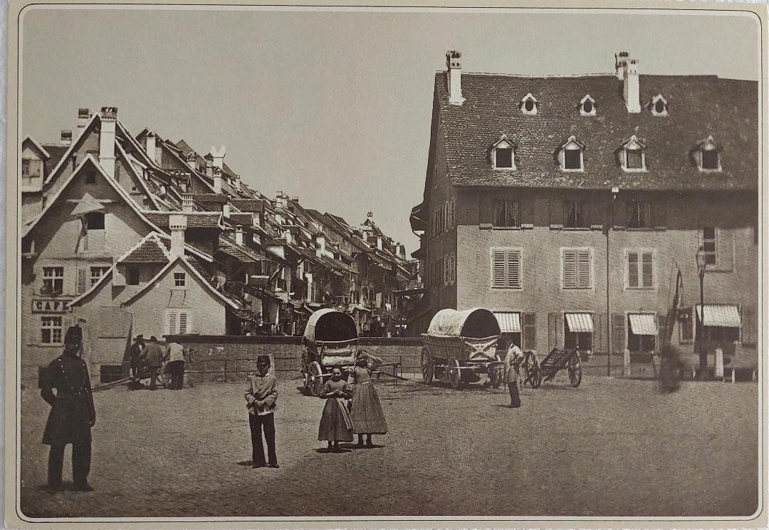 Cartoline postali: BASEL - Der Barfüsserplatz  "Bottenwagen" - 23cm x 16cm – Usato da Delémont venduto da Domdom1