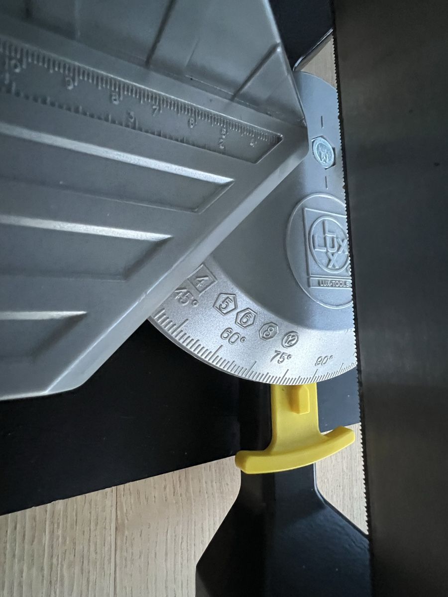 Lux Tutti gli attrezzi: LUX Tools Gehrungsschneide Neuwertig – Usato da Wuppenau venduto da Alfreg 4