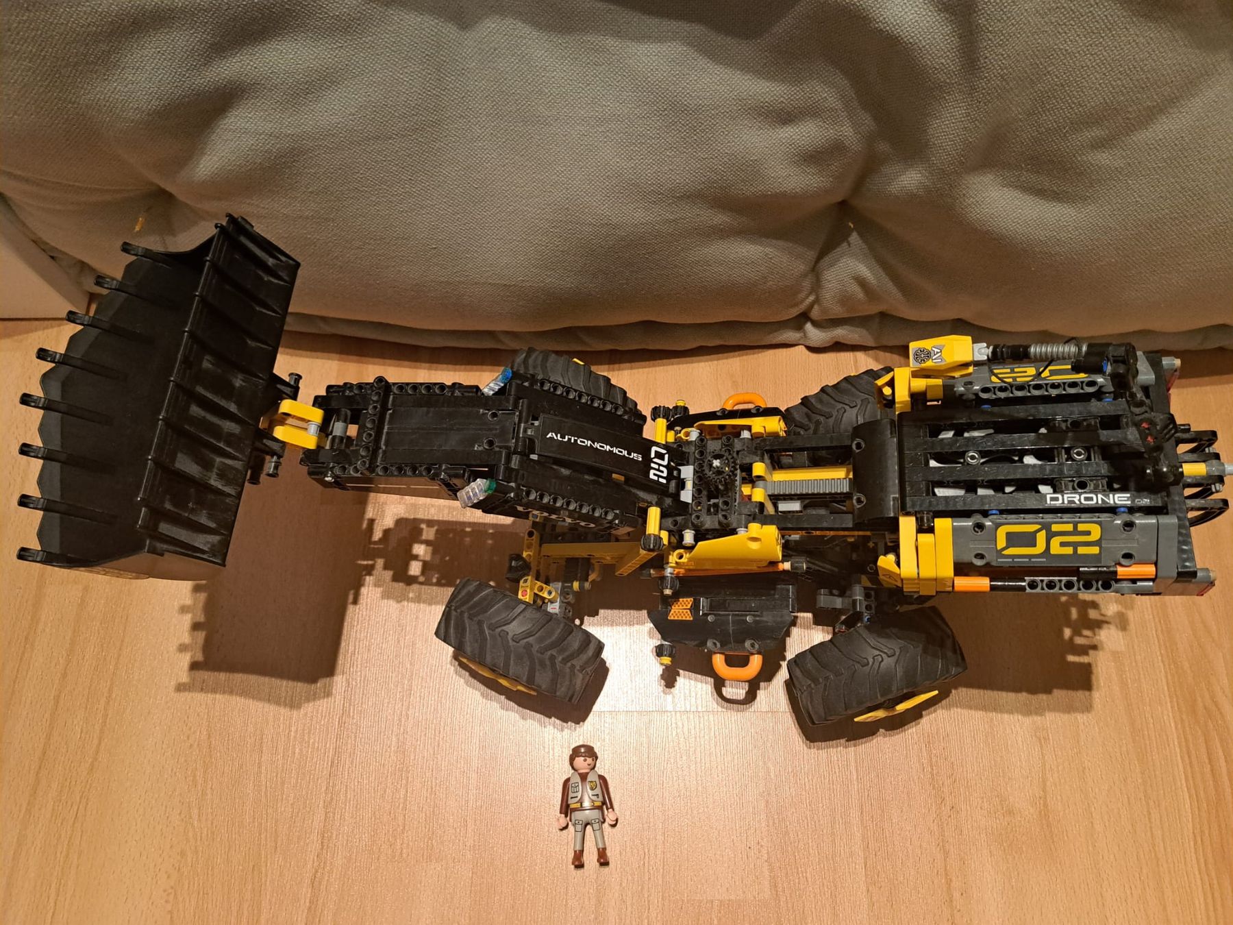 Technics Kit di costruzioni: Volvo Radlader Lego Technic 42081 – Usato da Stallikon venduto da Web7 1
