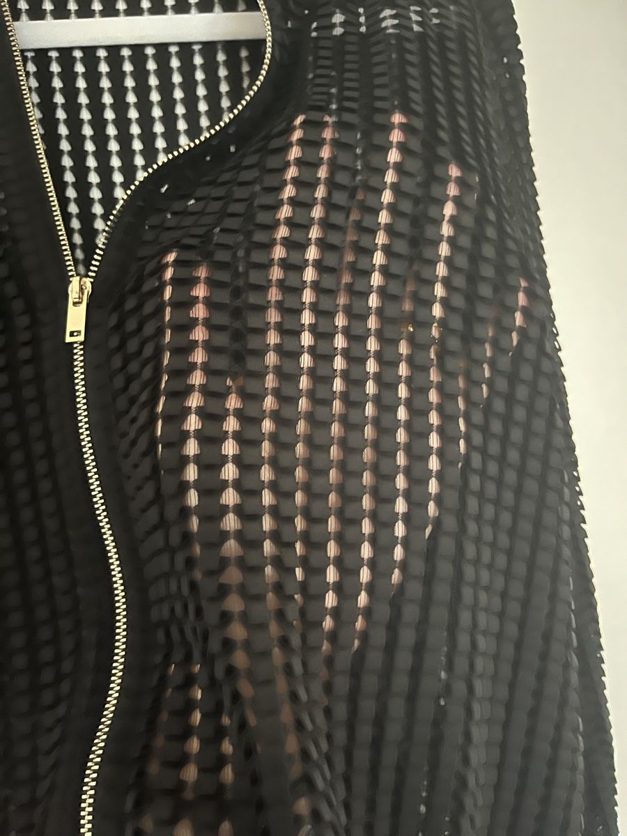 Giacche: Schwarze Bomberjacke mit Lochmuster Grösse M – Nuovo (secondo la descrizione) da Chur venduto da Mity88 1