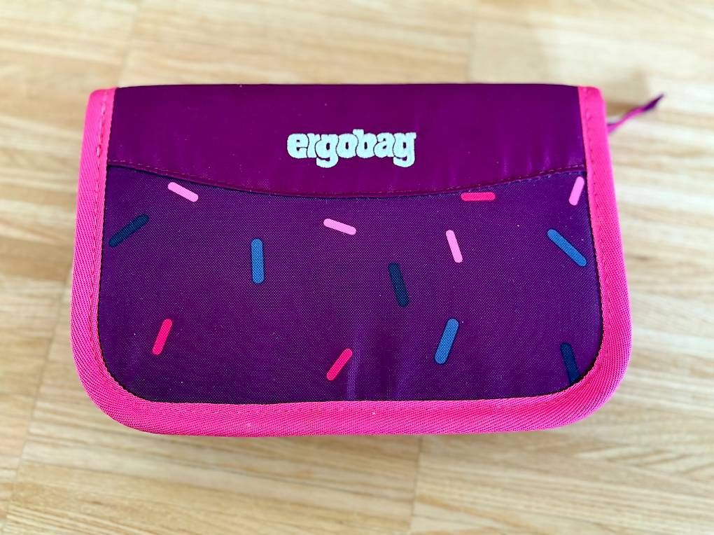 Ergobag Borse & Zaini: Ergobag pack Schulrucksack – Usato da Zürich venduto da tasna78 3